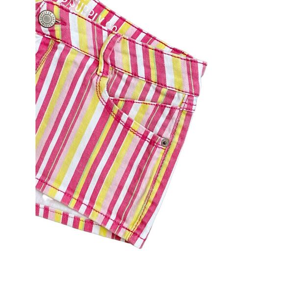 MOSSIMO SUPPLY CO Womens Size 7 Striped Low Rise Denim Jean Mini Summer Shorts - Picture 4 of 6